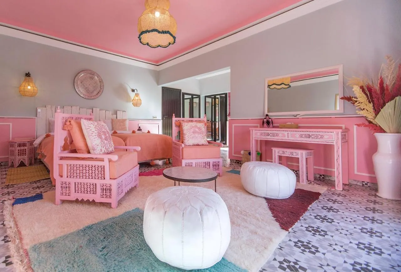Maison Daouia Ouled Jelal Guest house