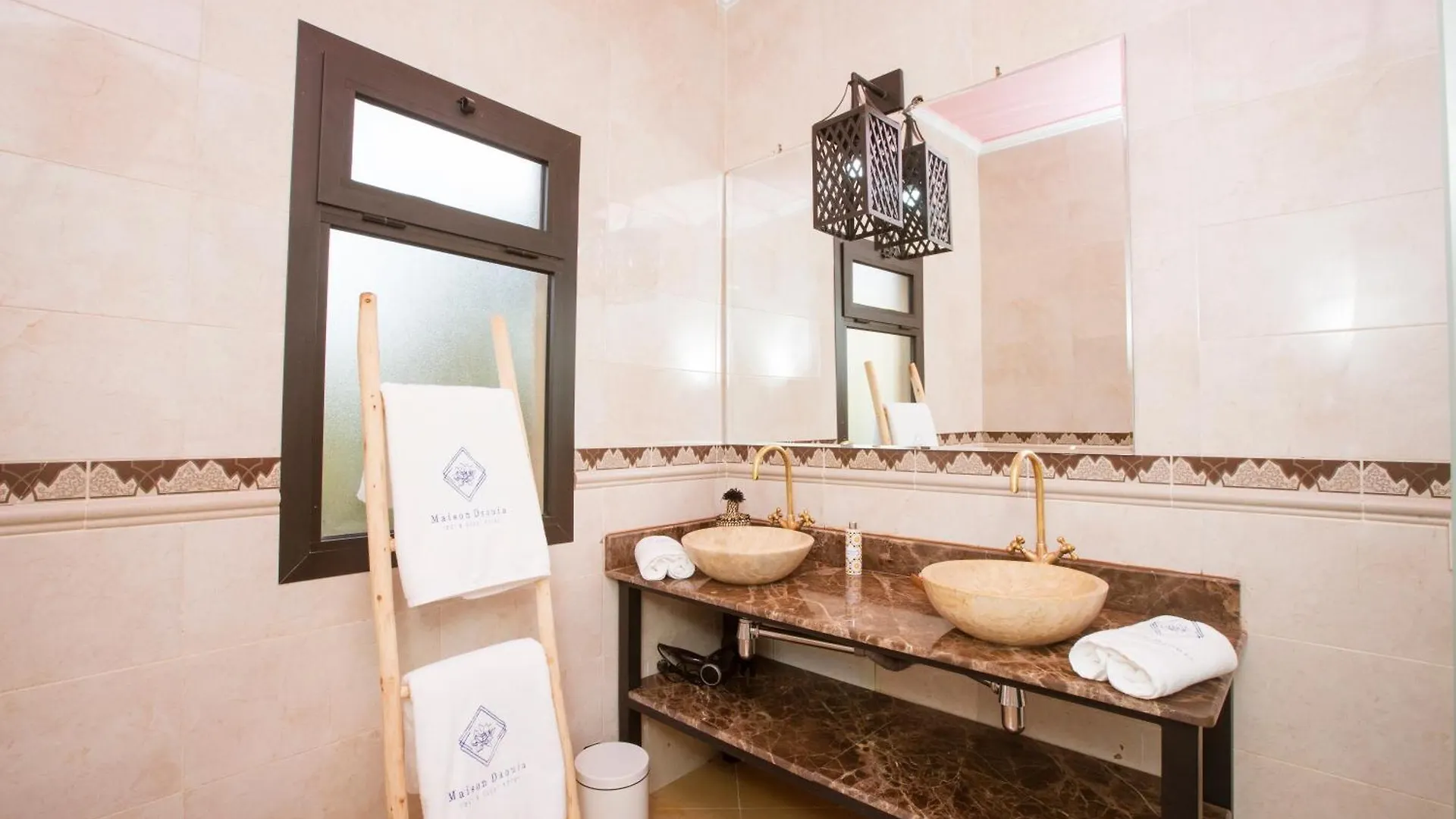 Maison Daouia Ouled Jelal Guest house